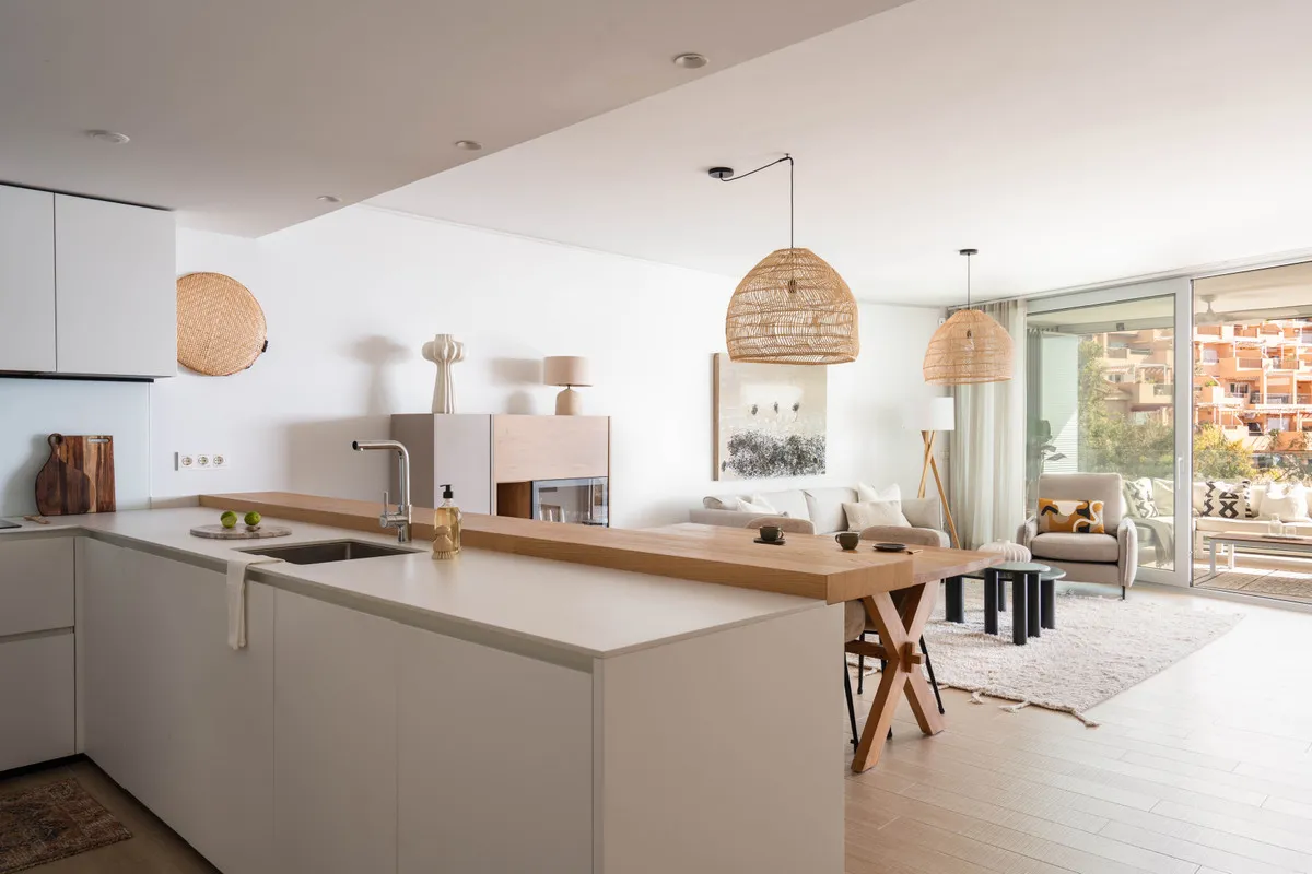 2c2642c7-7078-4c30-ab30-6395bb6ca65a