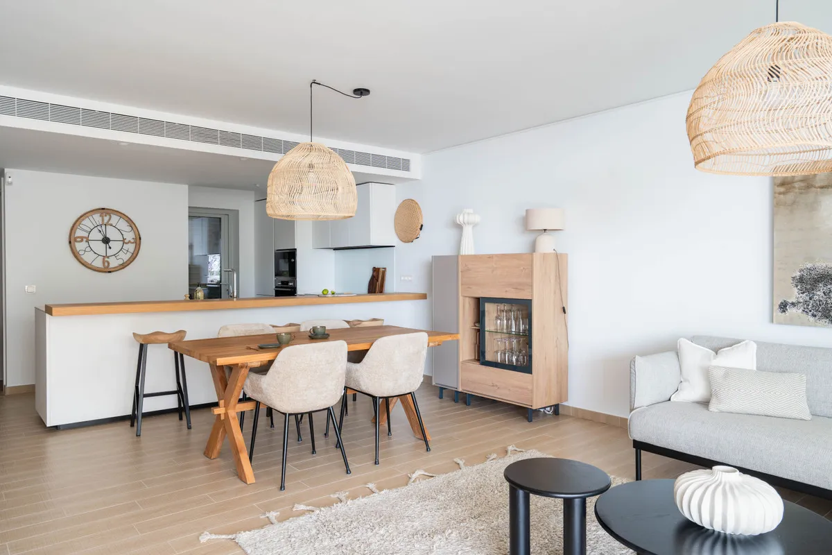 7d4e5b69-bf2f-4fda-860a-95d488351142