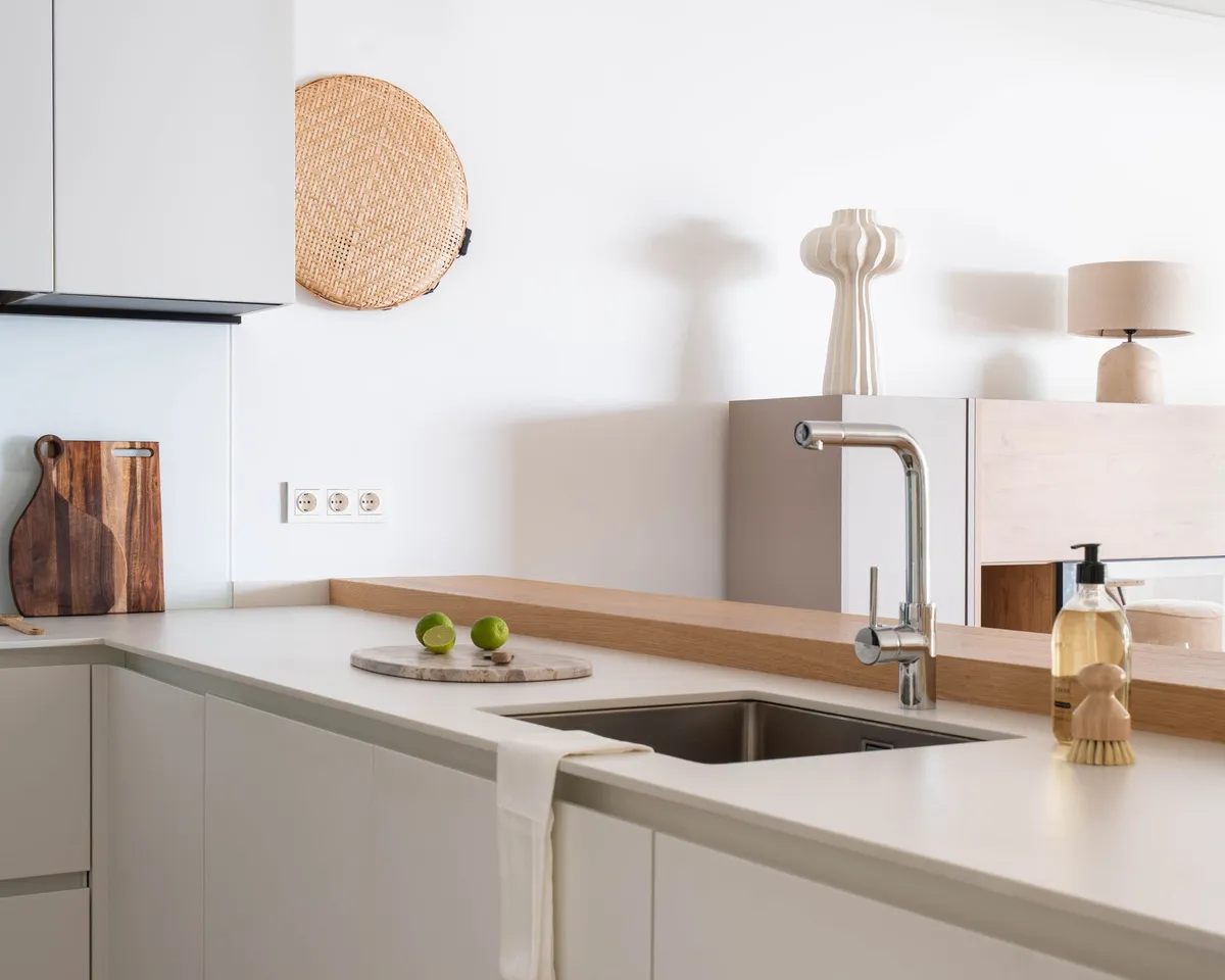 a368e41a-bbbc-415d-8a5e-fc5f68c99b40