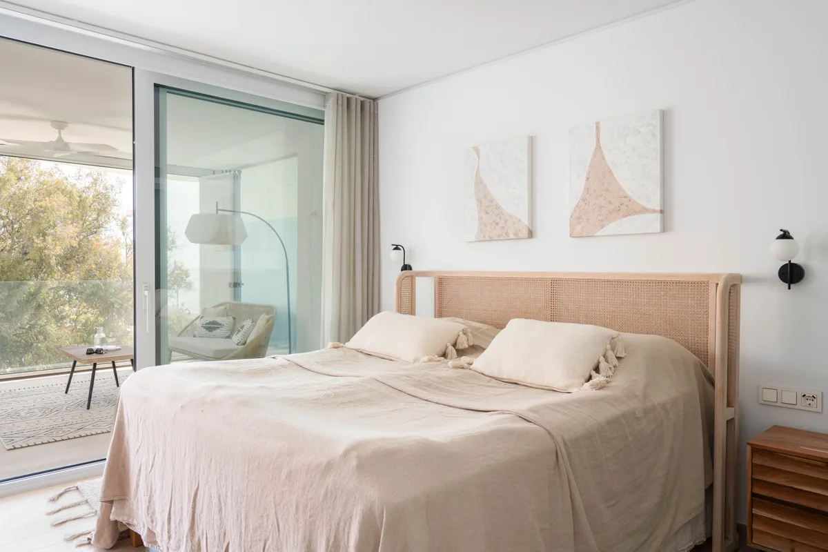 d831617b-27d5-4557-89ea-f8180f525dc4