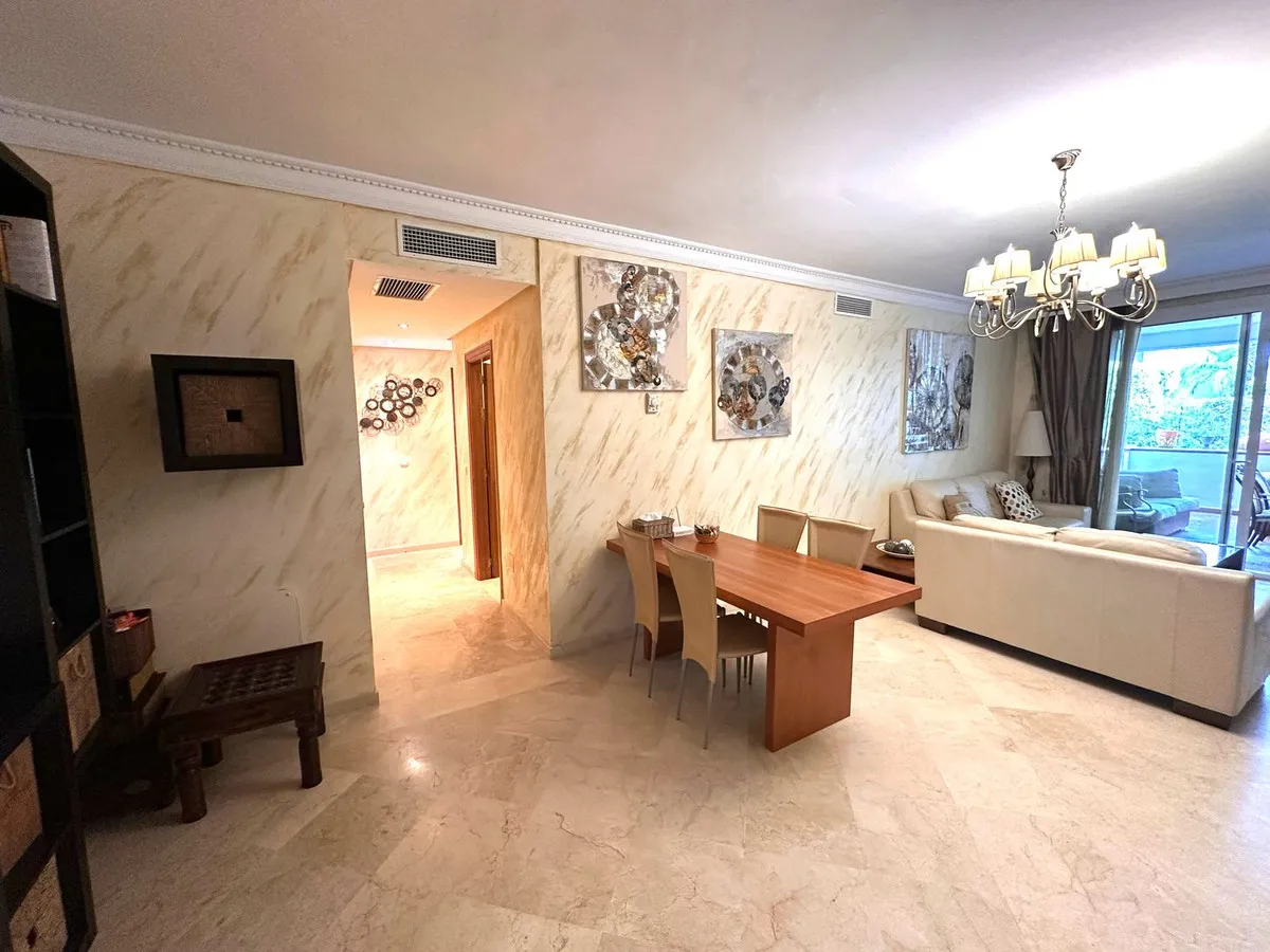 0378dce9-1b4e-433e-95c4-d76ae96a1d38