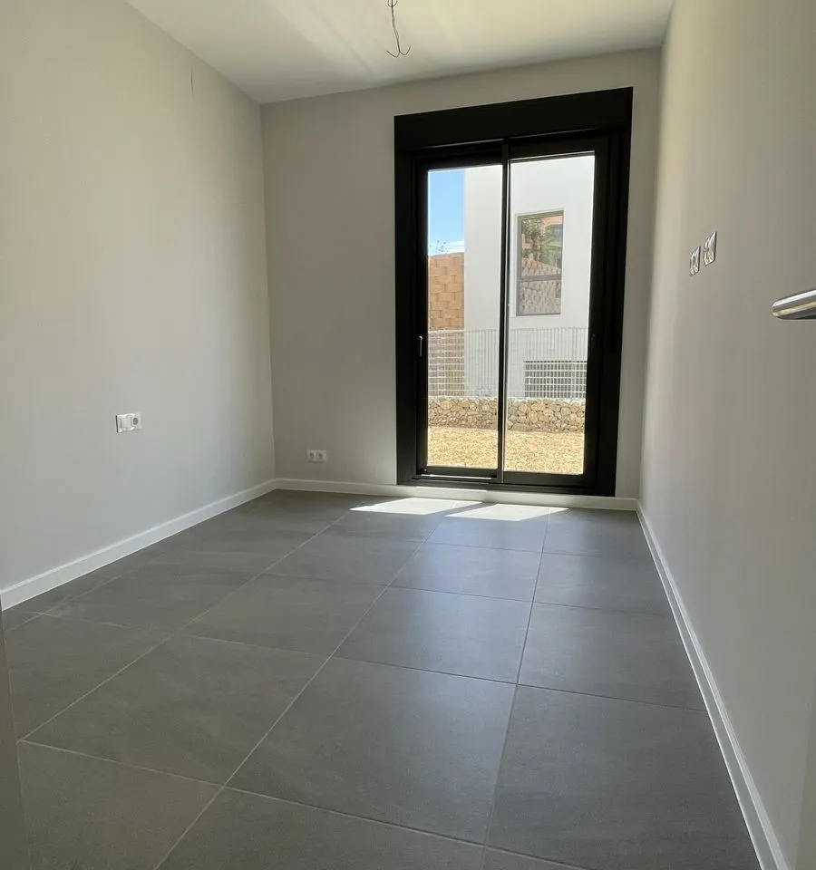 429c4ffe-e644-428e-936d-c073a68a1fdf