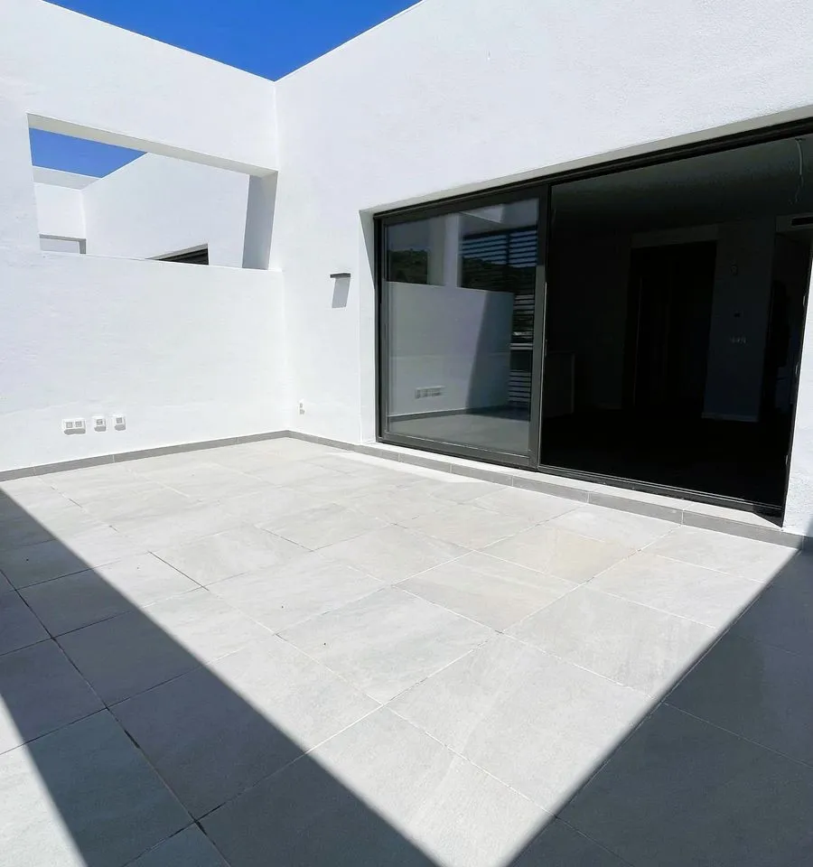 5a5ea51f-13e7-4411-8b0a-25f0af9b8f94