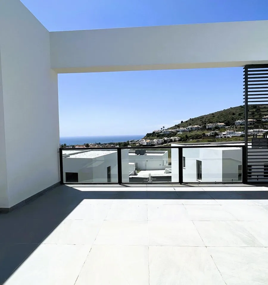 dd792b90-93a2-4713-b1cc-bc28c267ef4e