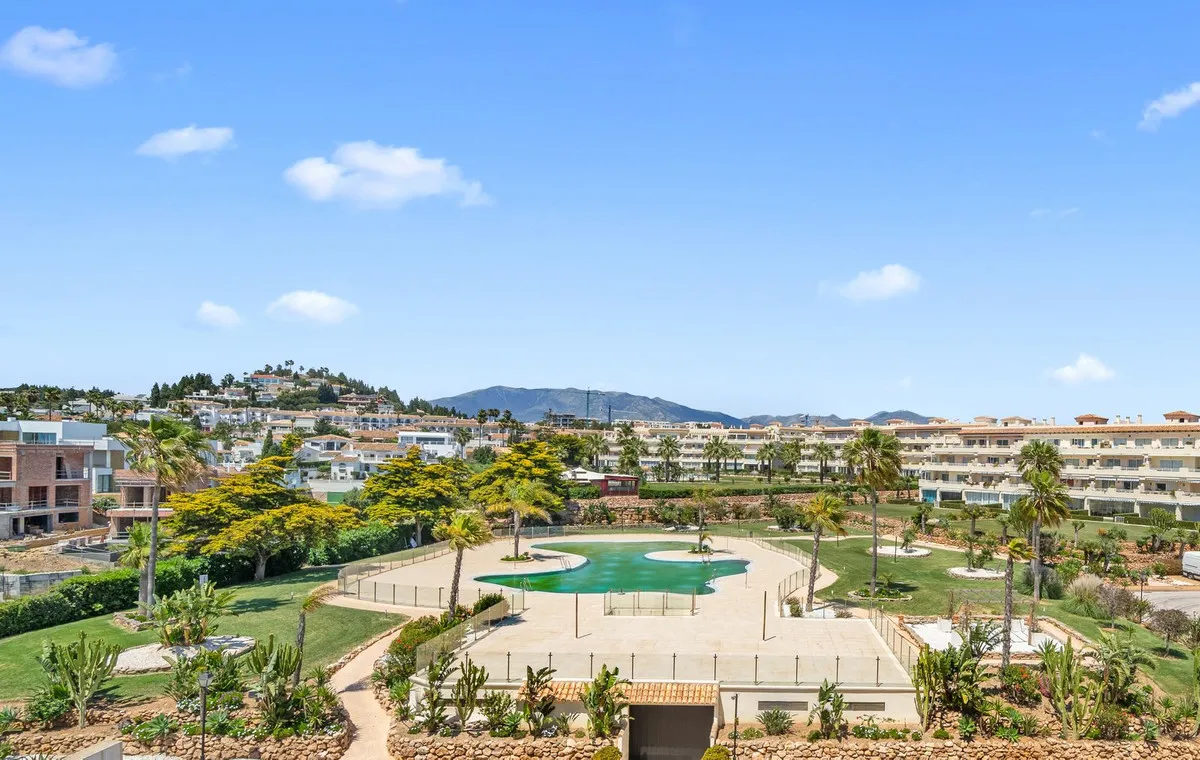 14716255-bd8a-48af-be31-325ba8ec2ee7