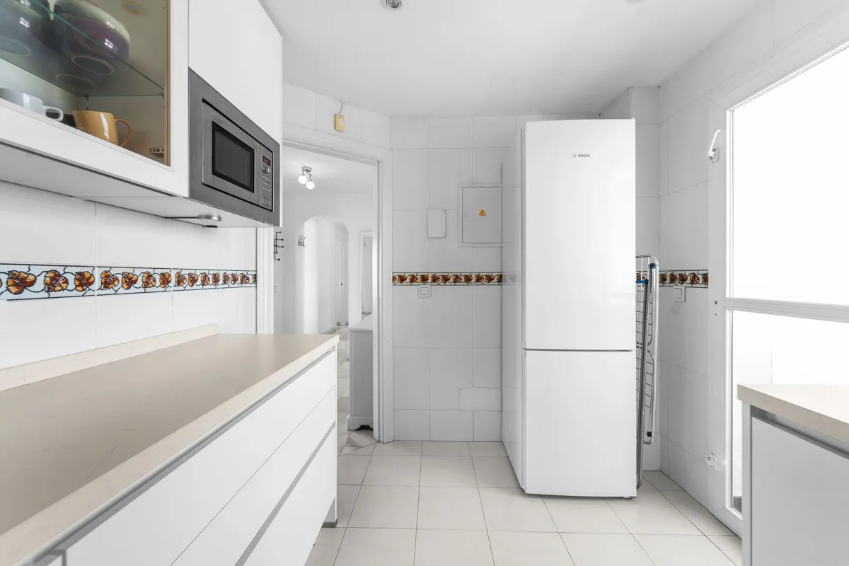 6a188aee-684d-4606-90ef-c41548379992