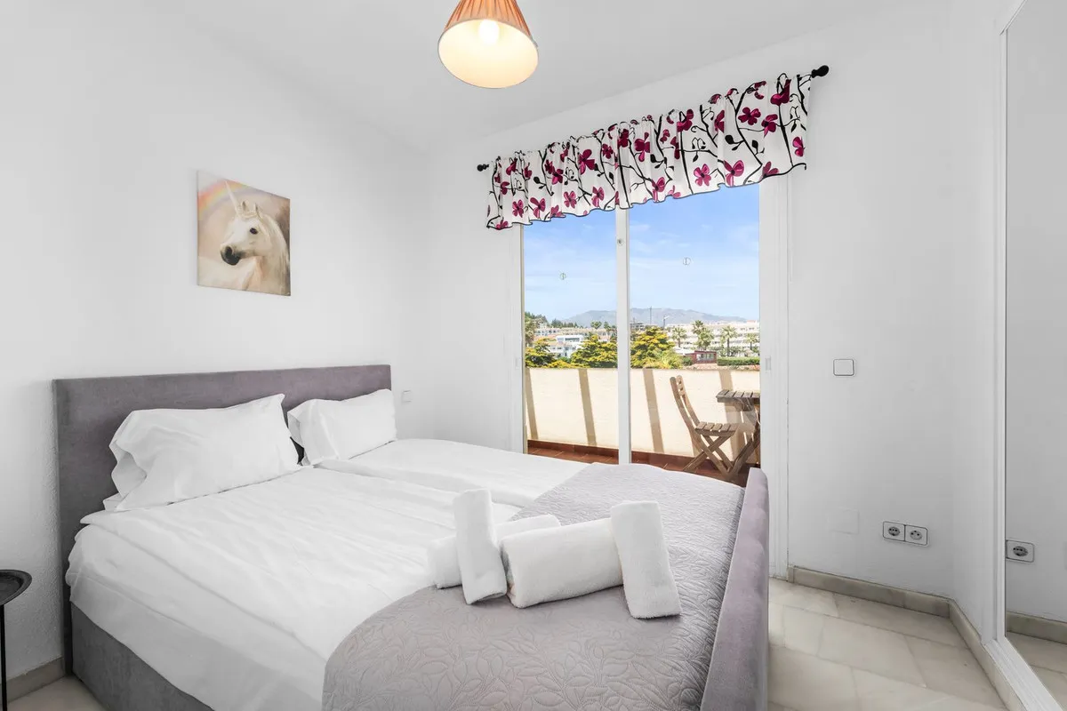 ada01c91-a69e-4cdd-b951-3887c0277a3e