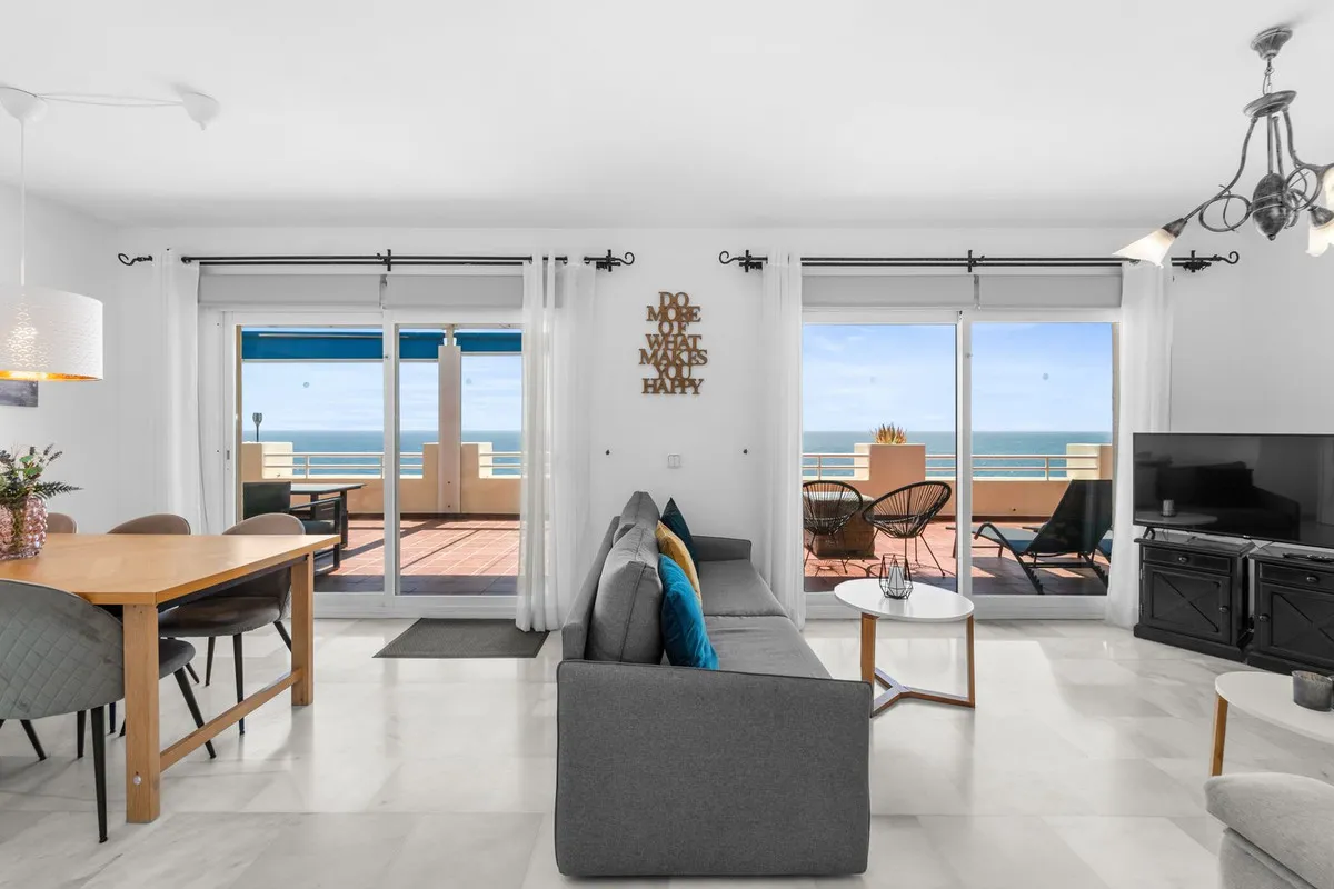 df860c5b-e205-417a-8b23-e3079924a693