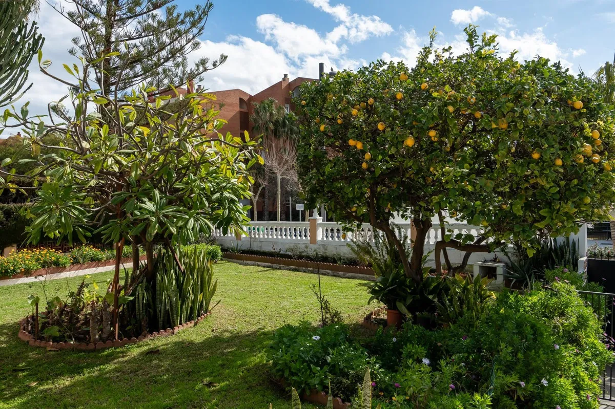 73bf2ac4-3052-4215-906e-f6e65289bc78