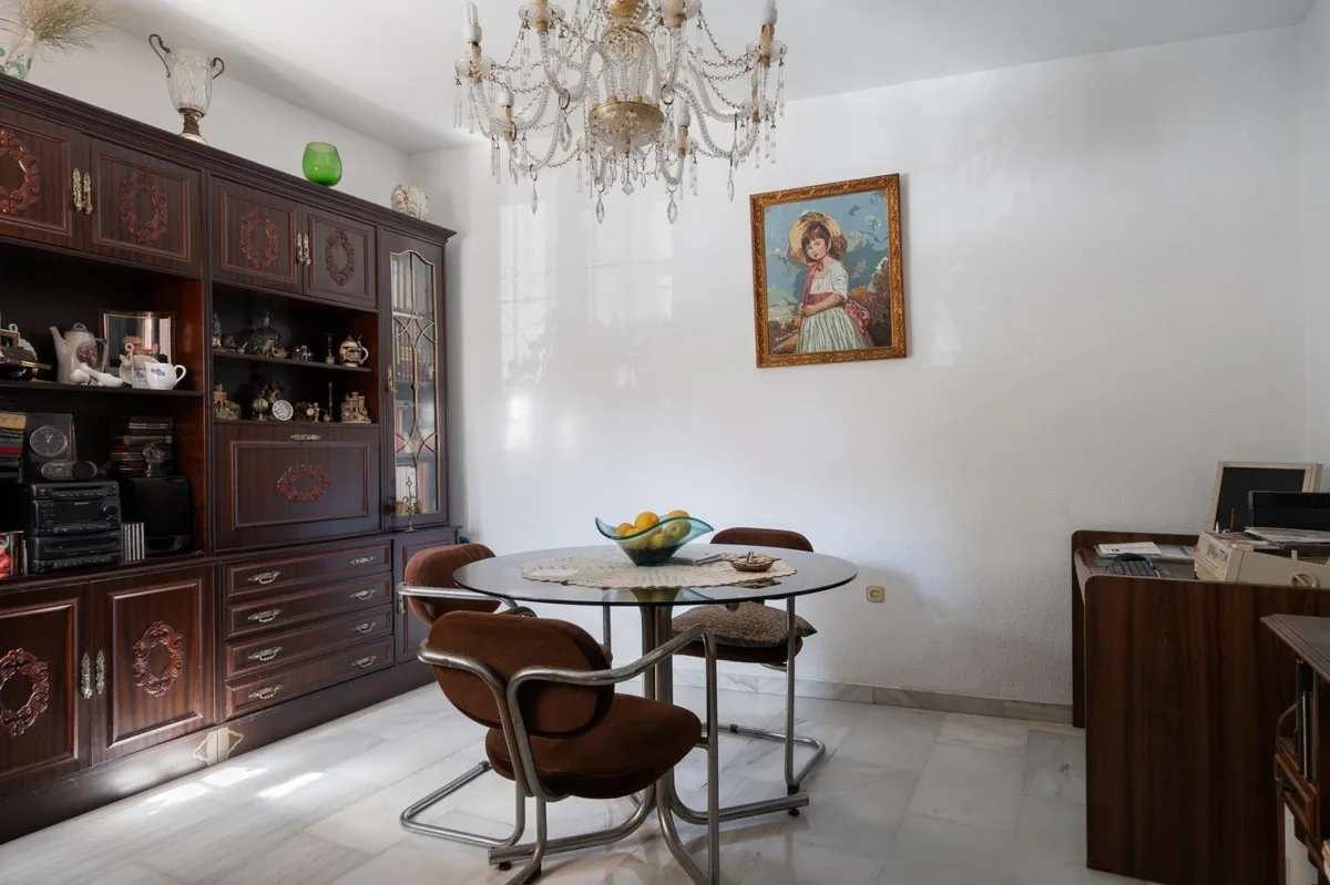 a52944d0-dd5c-47fa-8d00-cc3ca386793f