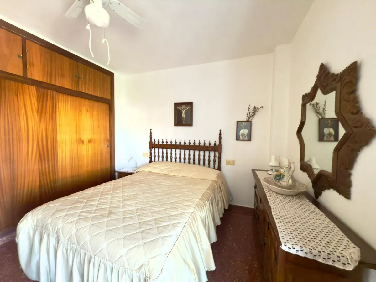 a4ea8312-355d-4e43-9a7c-6d774940e723