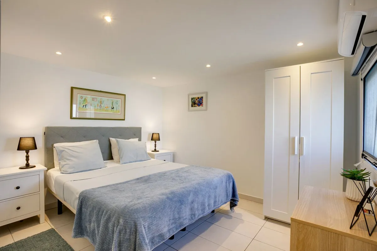 b2b06716-29a9-4090-88ae-25cbea8eab62