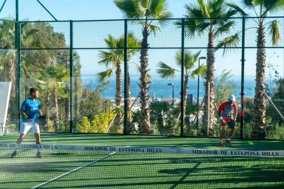 4f53e7e2-4b98-41e9-ba4d-efb1089f9f4b