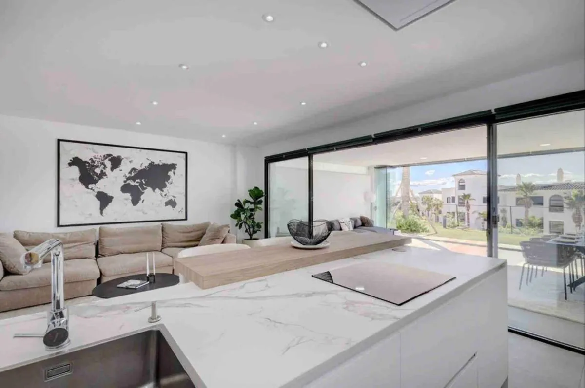 5693a286-84cc-4d5c-b6e4-67b29734e690