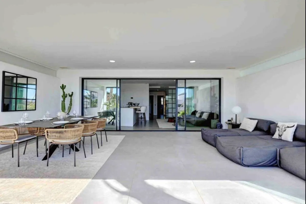 ce2478ce-bbfe-4557-9dfa-a5f63c206967