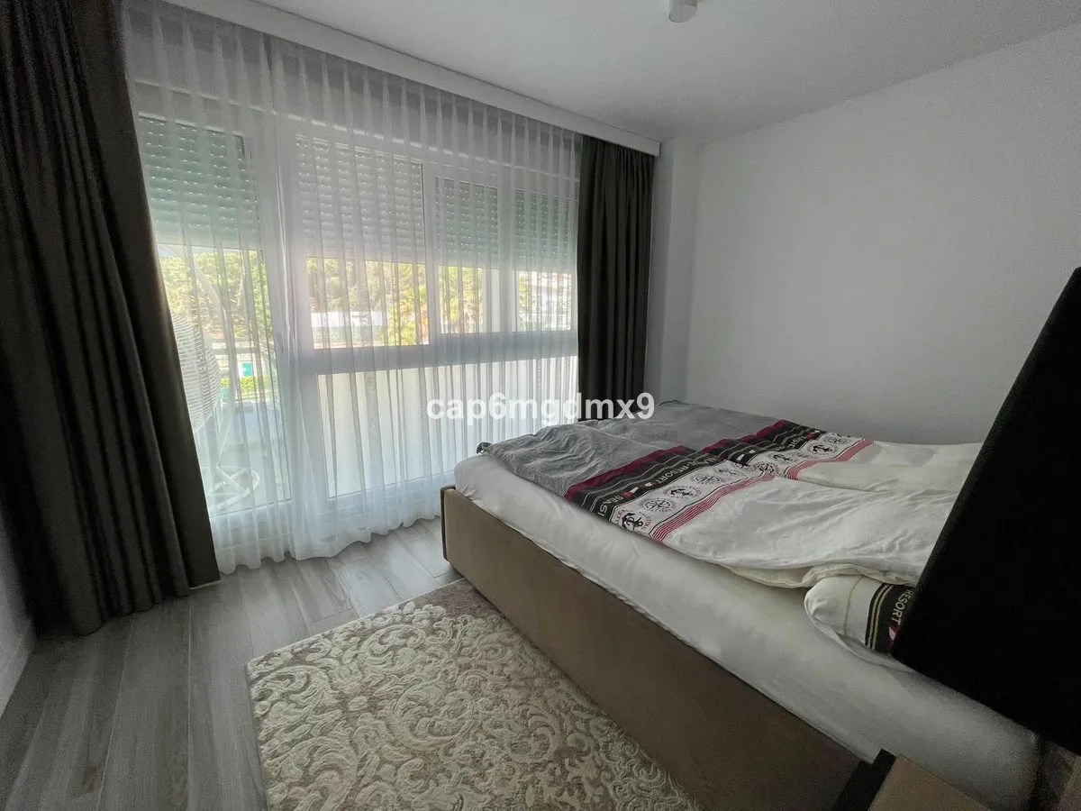 2fe4ae8e-f56c-48c8-8134-068ff29dcf50