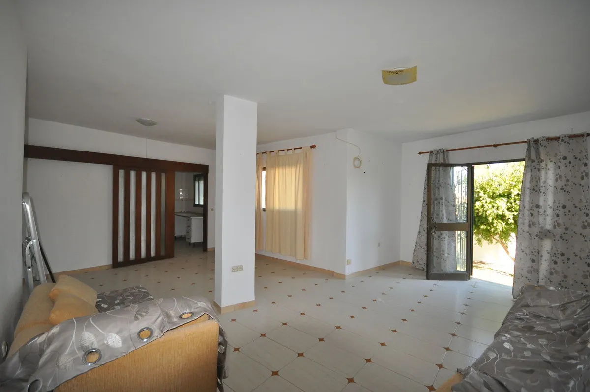 6a9f5578-f525-447b-9e32-3cac65791a65