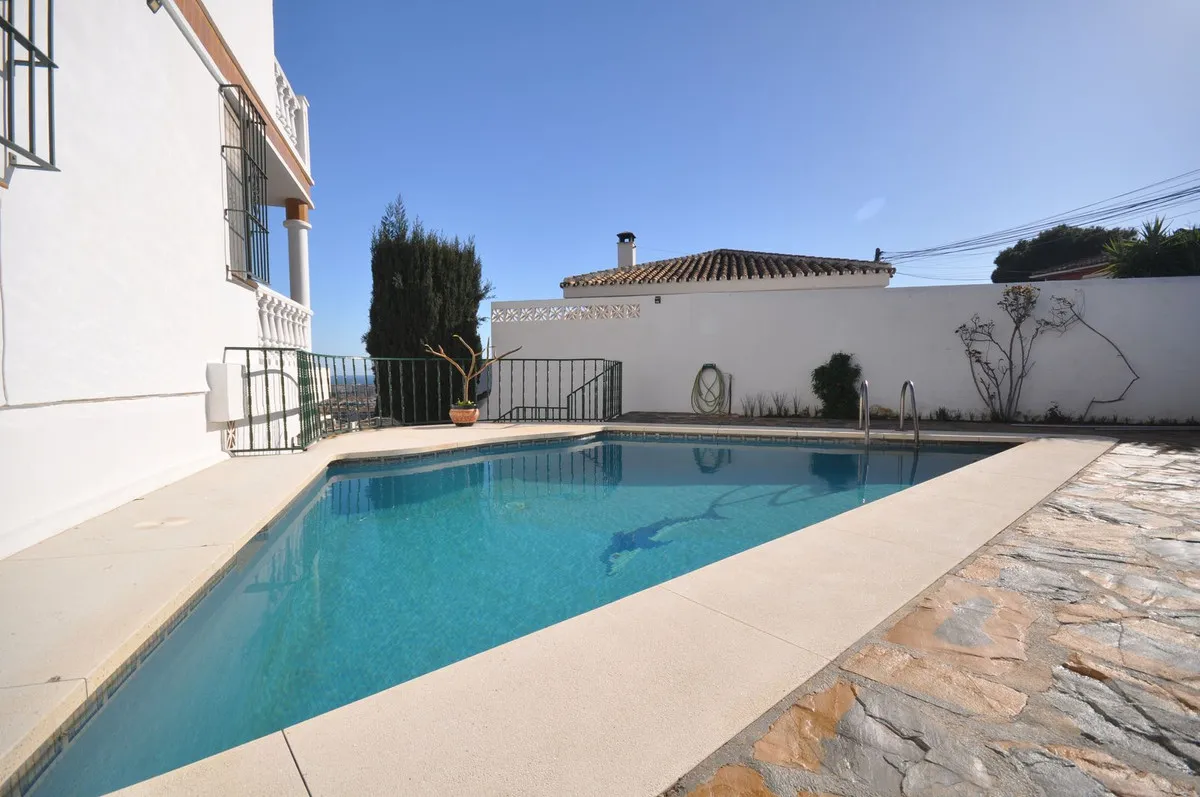 7dfd21c0-8d54-4789-945a-56dfdb4d3544