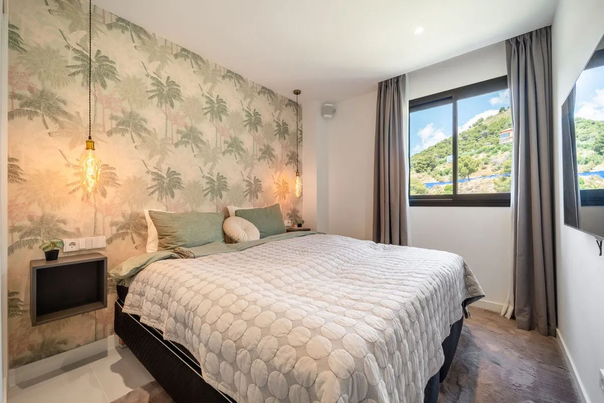 32b4fd39-eed7-4fee-97d8-9e2a9116c5b1