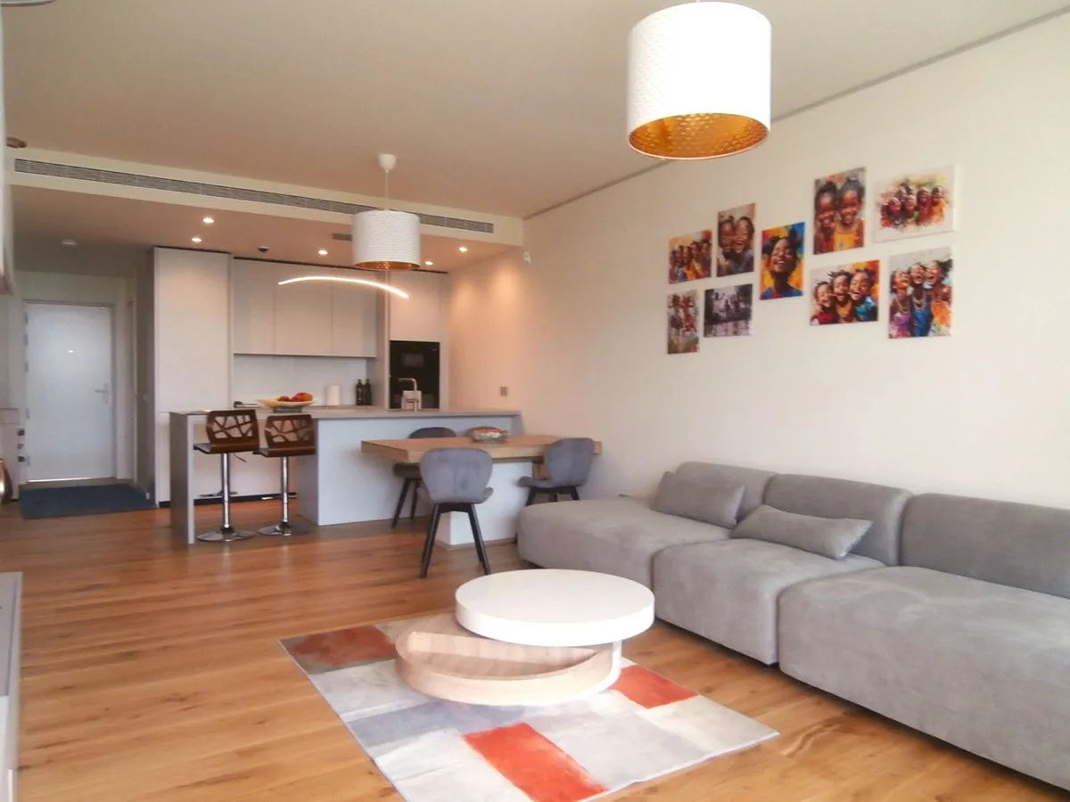 d1df2f2f-2d24-43f9-9155-b9a0b6a48acd