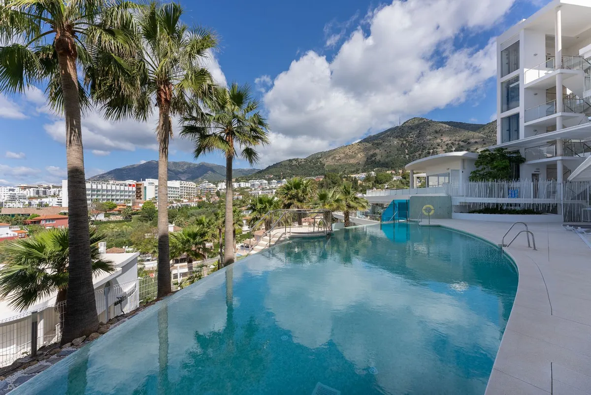 3b708b63-1651-440e-b21b-5e0890e0eb08