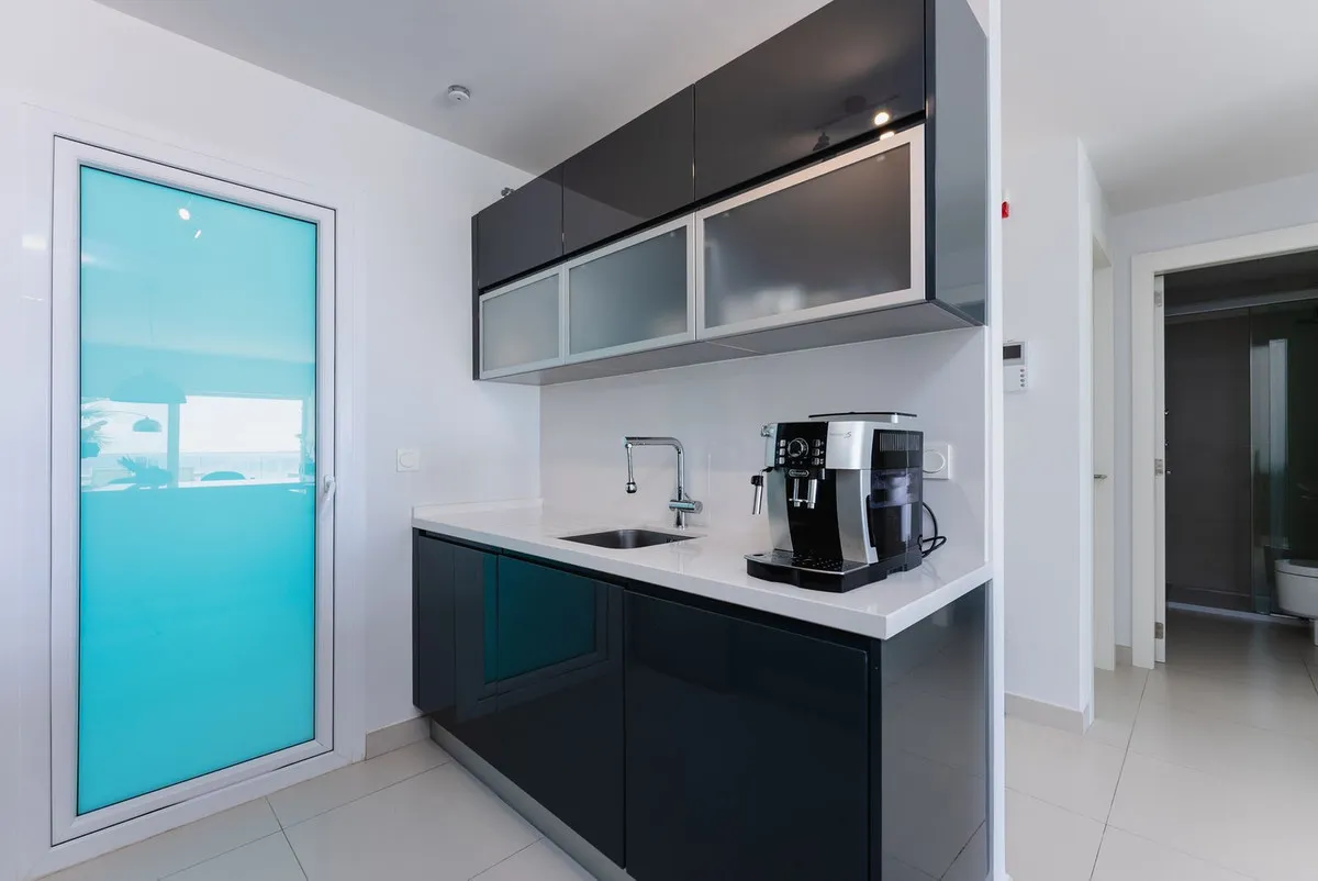 8df7a6b1-1e12-4279-aac7-1ee60fd909b8