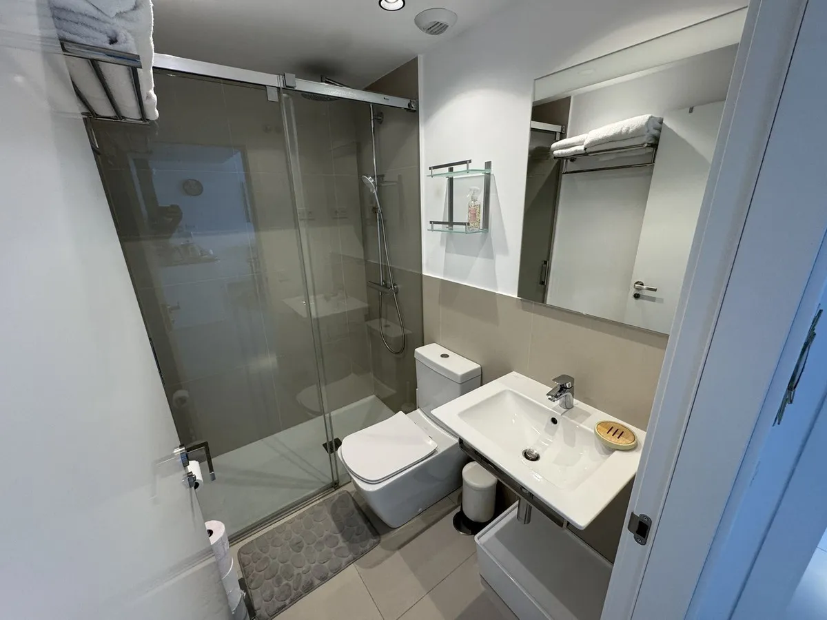 4be84da6-a25d-4b4d-a397-84a92e15b274