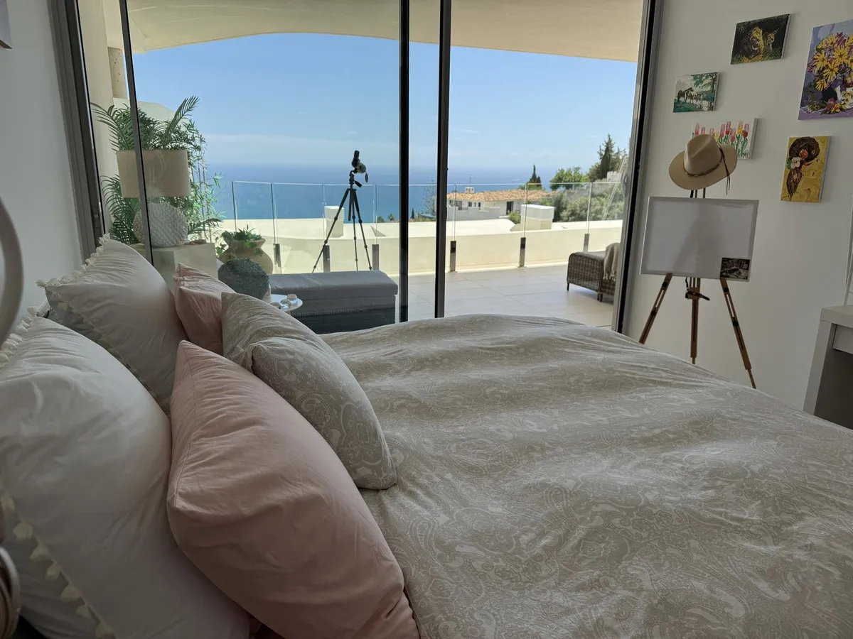 70591d47-94bc-4078-ab62-27ae8548ceff