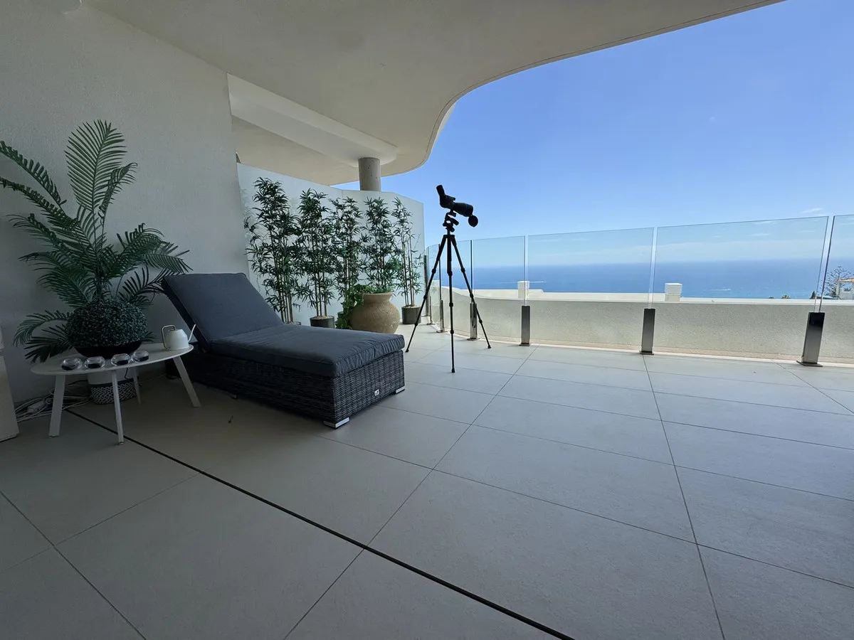 7dc54e1c-8f24-4a64-a607-c49a6e9913bd