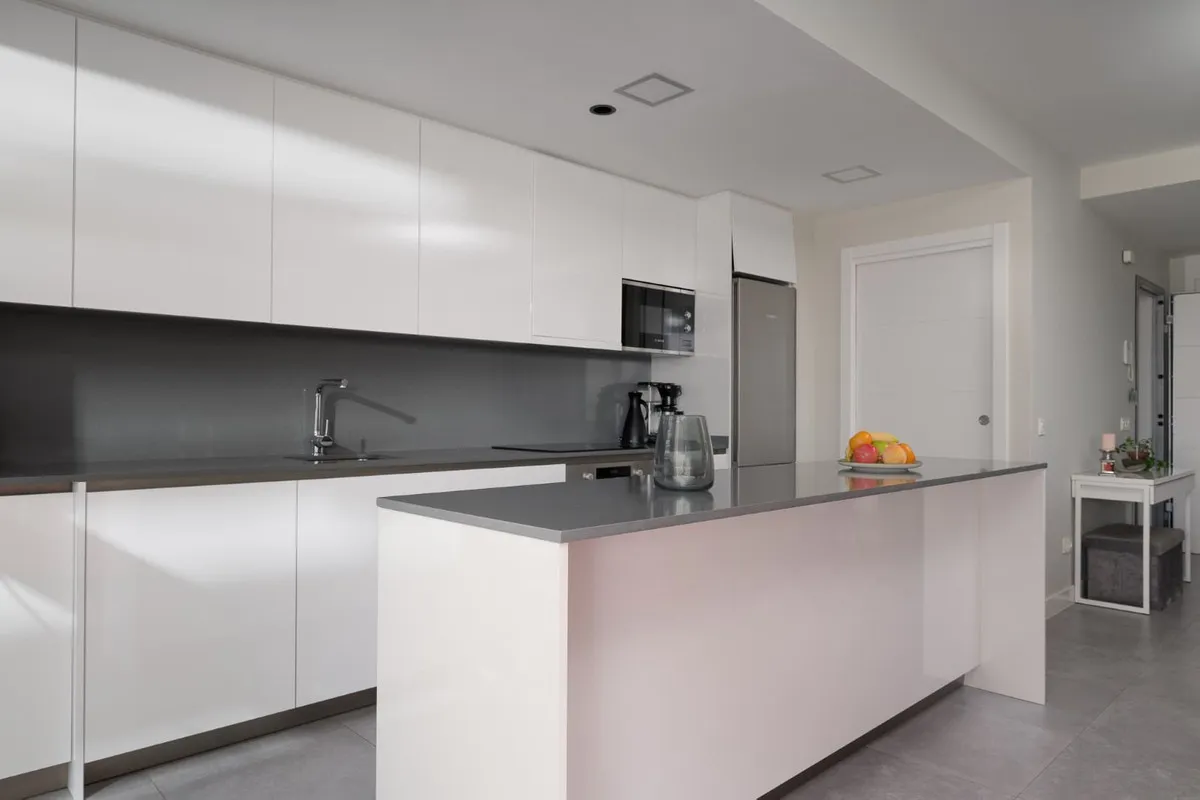 03faf2a2-5a5f-4a46-bc06-38efd6719047