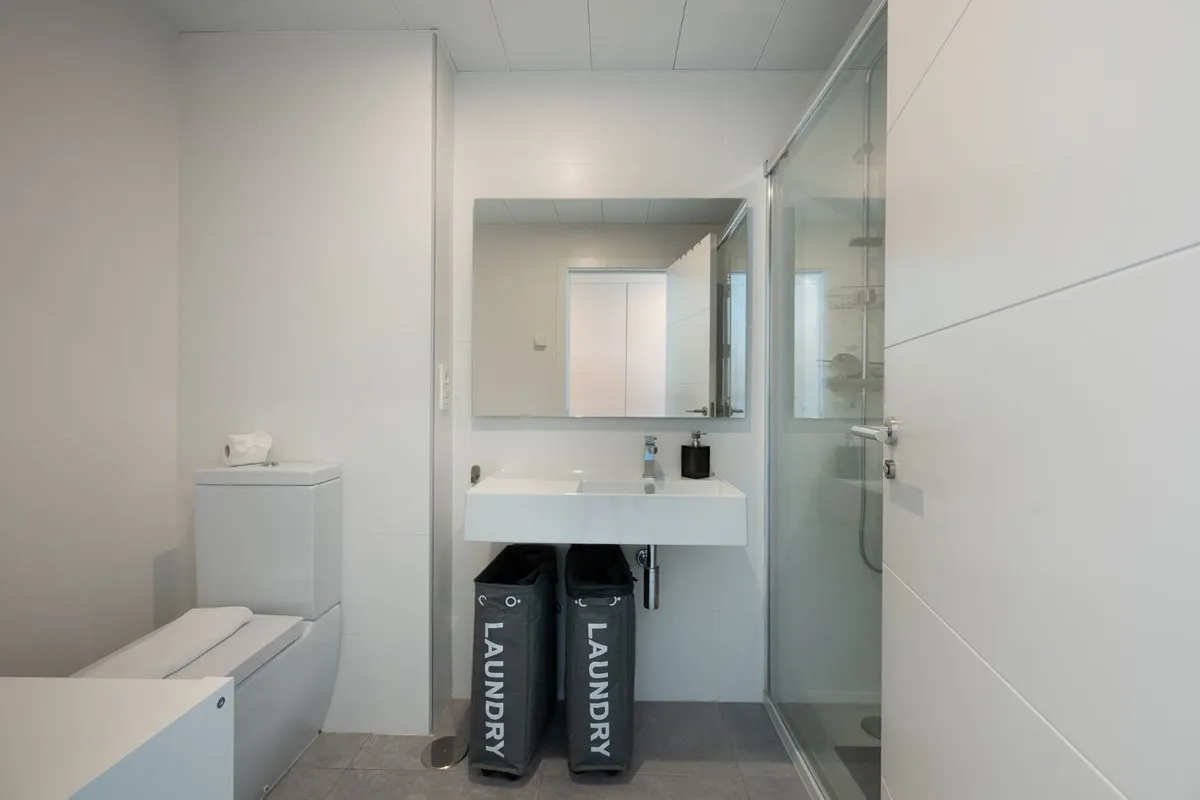 cf7622a4-4051-465c-b1d5-569d88adb932