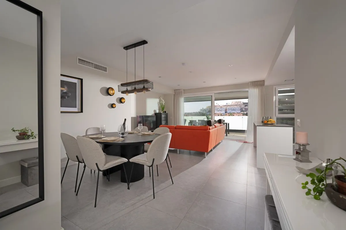 f79e5b1f-d6cb-412d-b333-57154843e40e