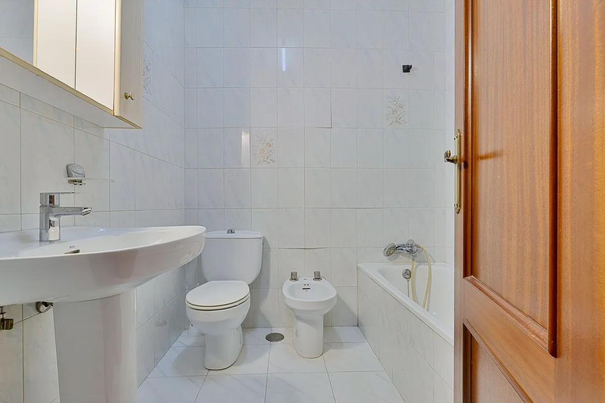 0466039a-4a41-4fde-9042-2f4f60f3430f