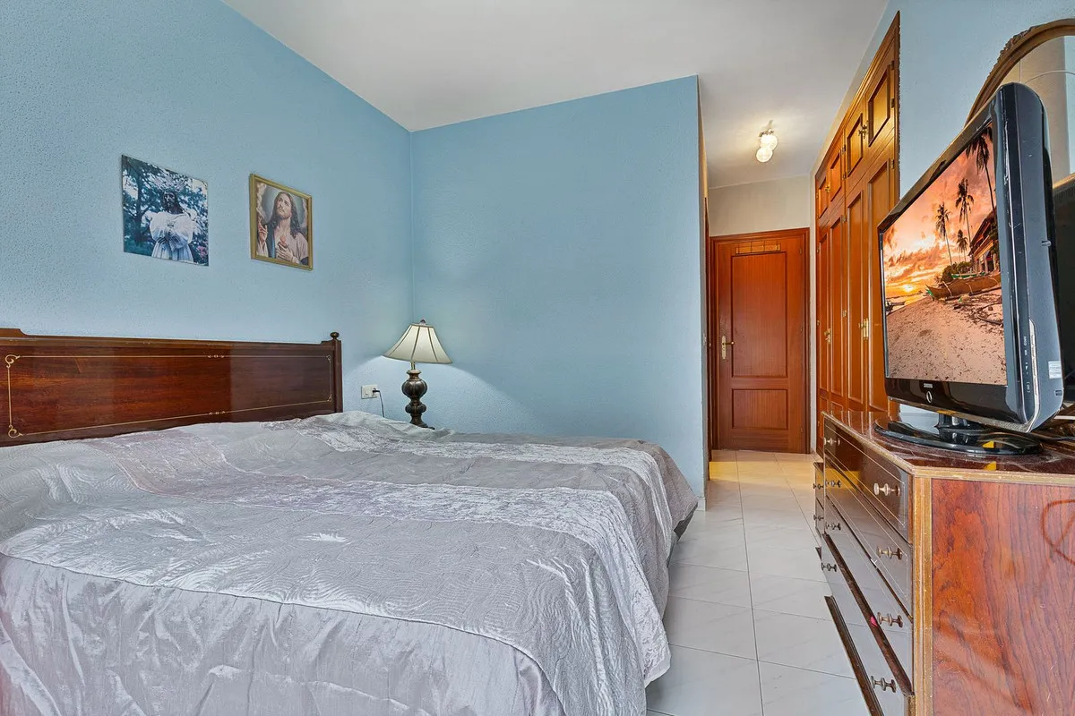 3eec78c3-4d9a-43a0-a8ed-54798e6b388b