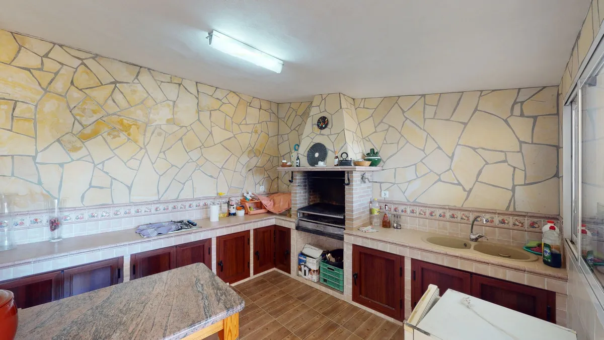 05c75e68-d7d3-4171-a35e-d81feb98135a