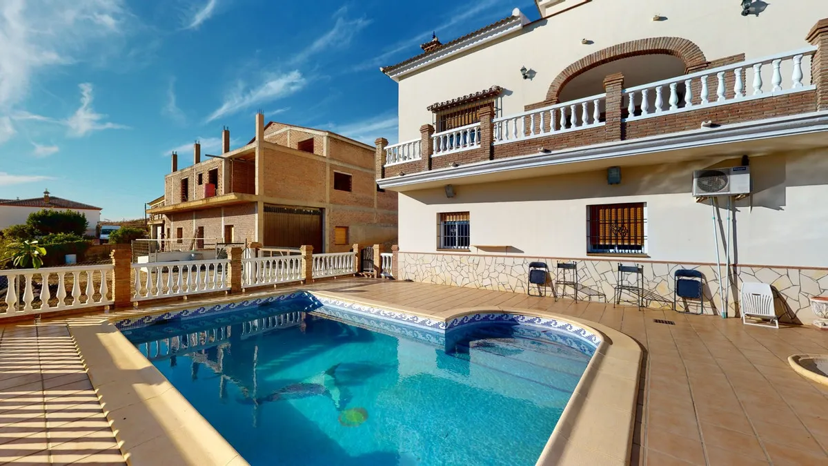 0b86b8a7-e118-45ed-9837-e3632caef912