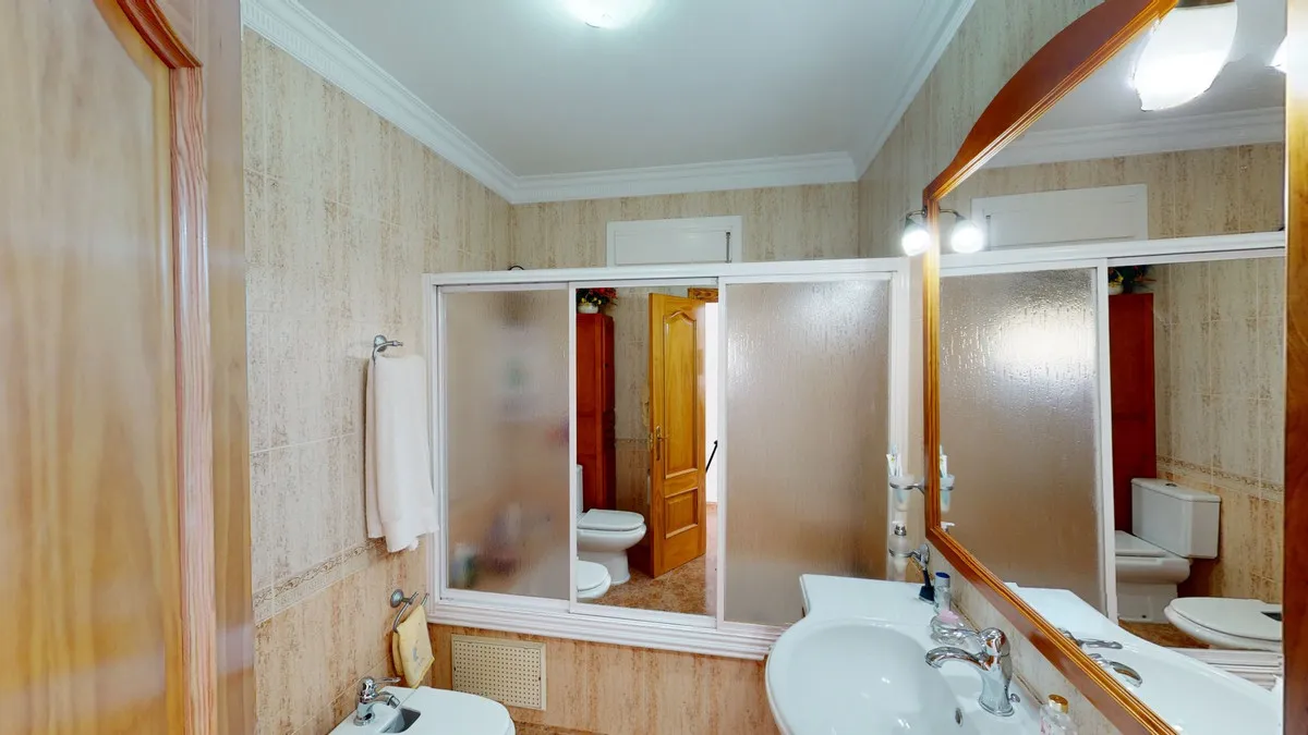 16ccfc59-e460-4231-9305-b0f472f82c74