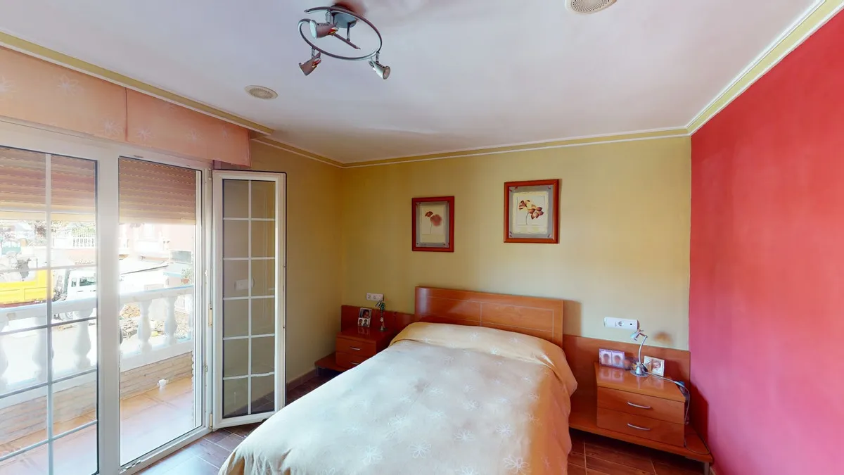 6d2c1cdc-9e3b-4a15-9332-a29a0eb14442