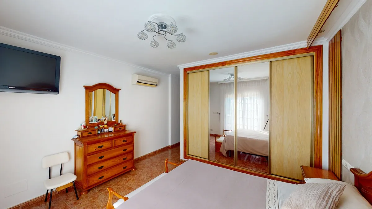 f0192a27-8837-455a-b634-997cfd237254