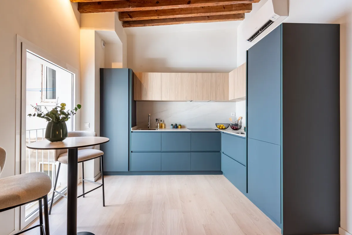 3debfbc2-d574-4fa6-8924-abc67f467353