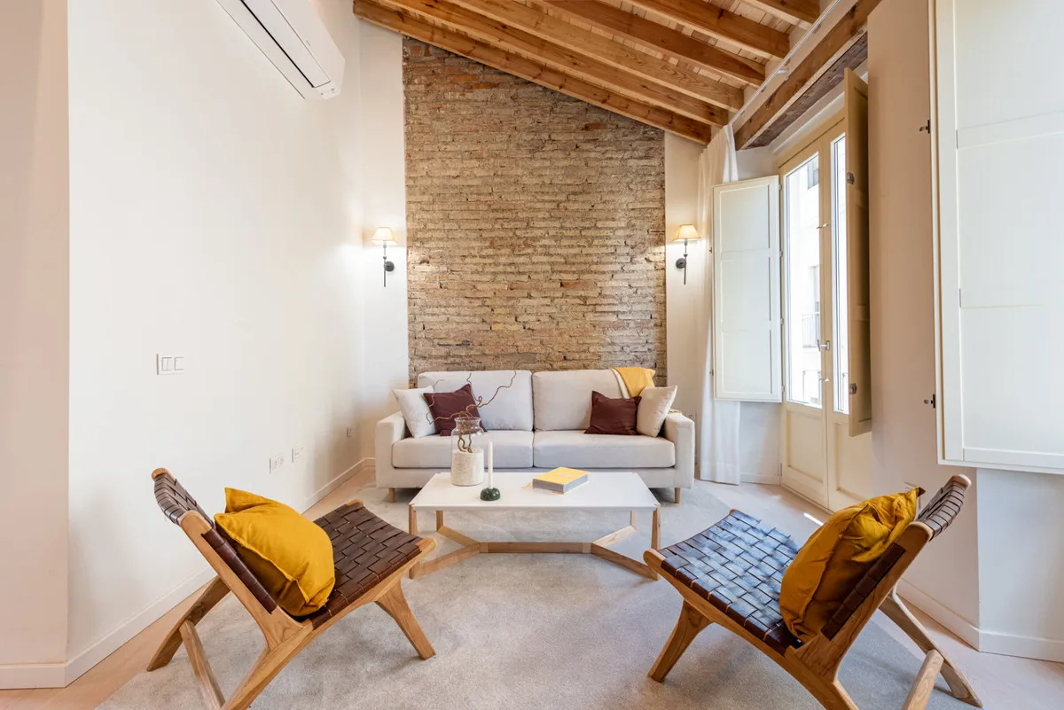 f4e9e145-b95c-4f02-8b53-42e7e6ecd9d3