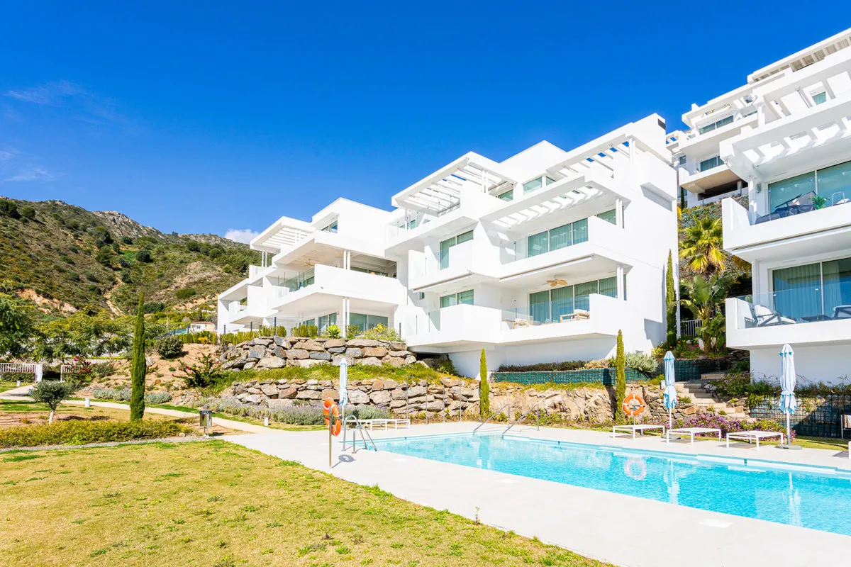 fcc9d3a1-9a53-4139-8e41-b0e961ac4f73