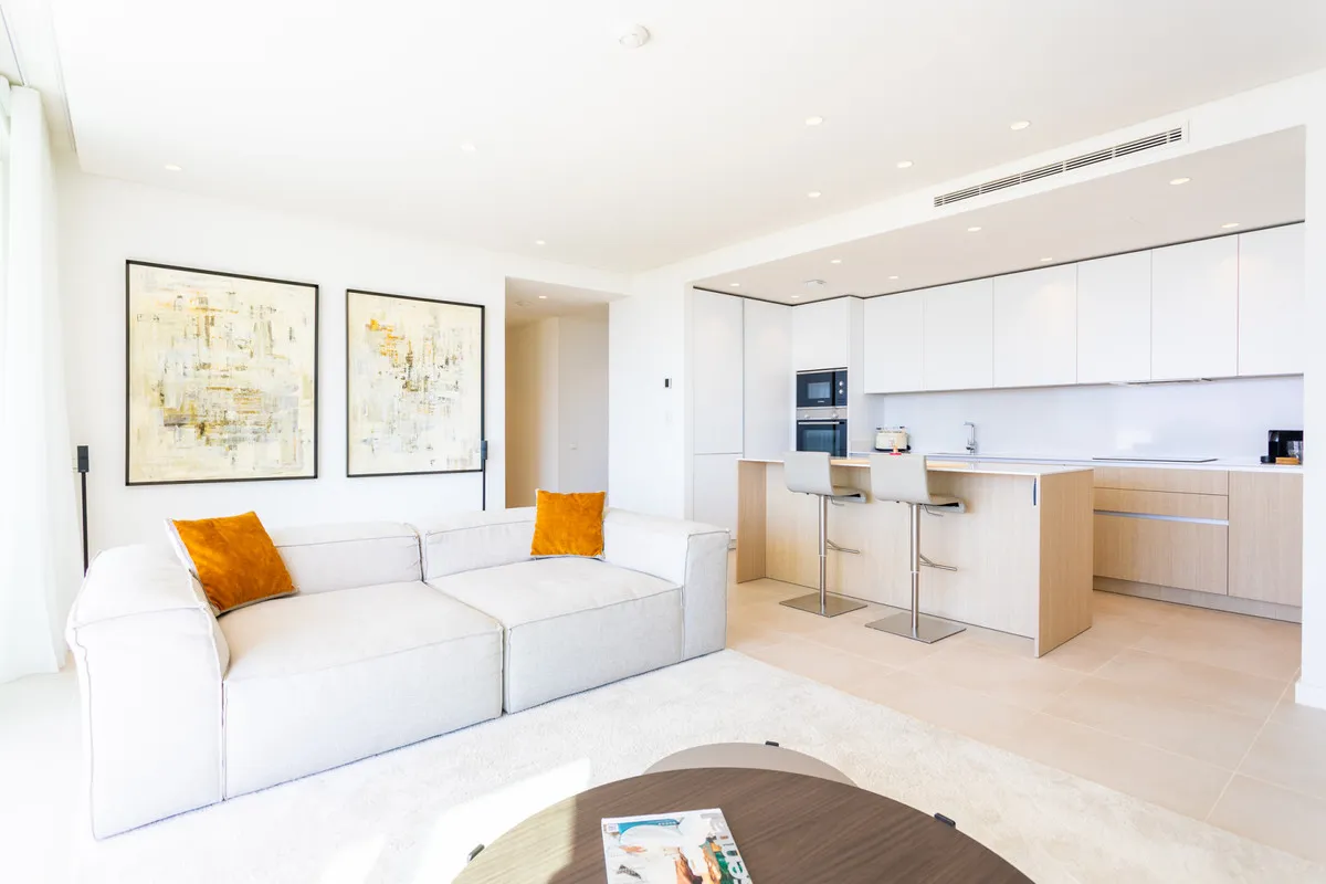 fe7a14ea-bfaf-4bd6-a966-fe43b9747527