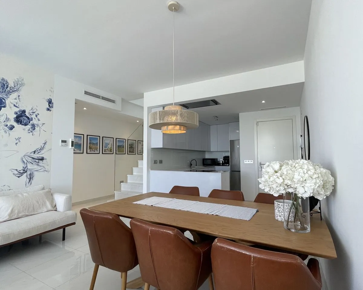 2bdbef6f-fd74-4fa7-bc54-06534b7dce82