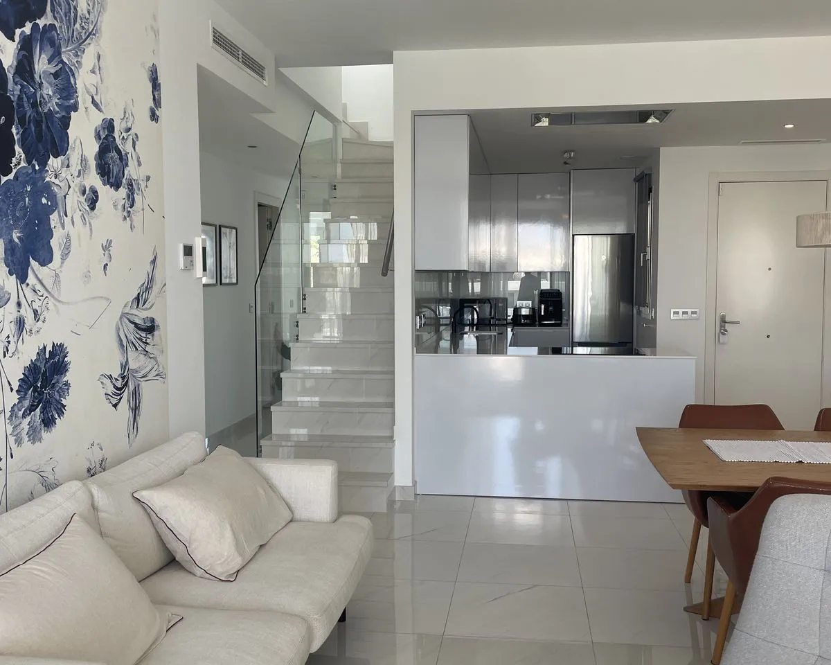 8d21771b-a450-4a75-87d4-34e95d95ad2f