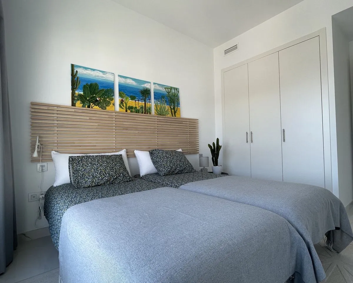 d290148a-0ca4-48d9-b123-89fbfc8bfa5a