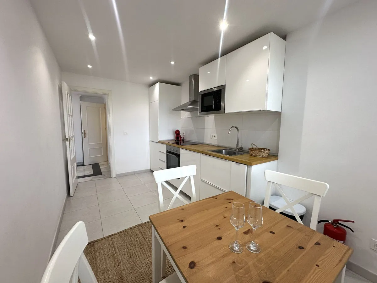 2a1dbfe3-7d9a-44d8-8f77-6812942982a8