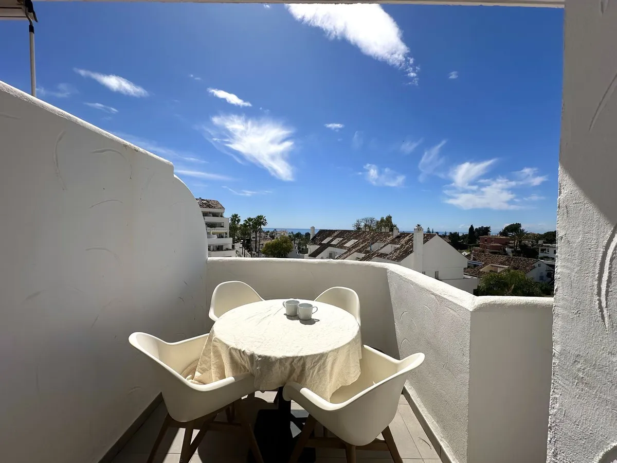 715e6fd7-568e-4c4e-a45d-cf86dee0fefa