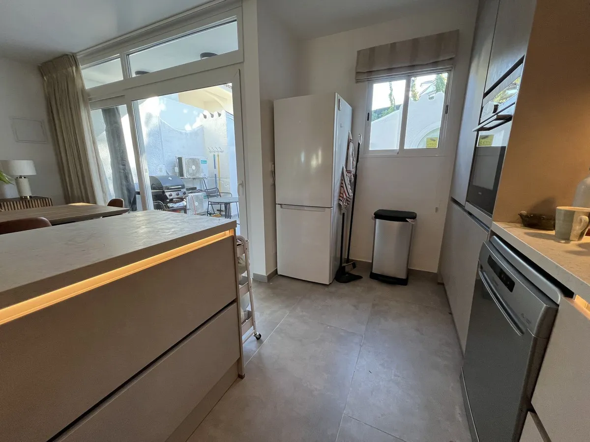 0203de48-6033-4fc9-9867-cf9f05729501