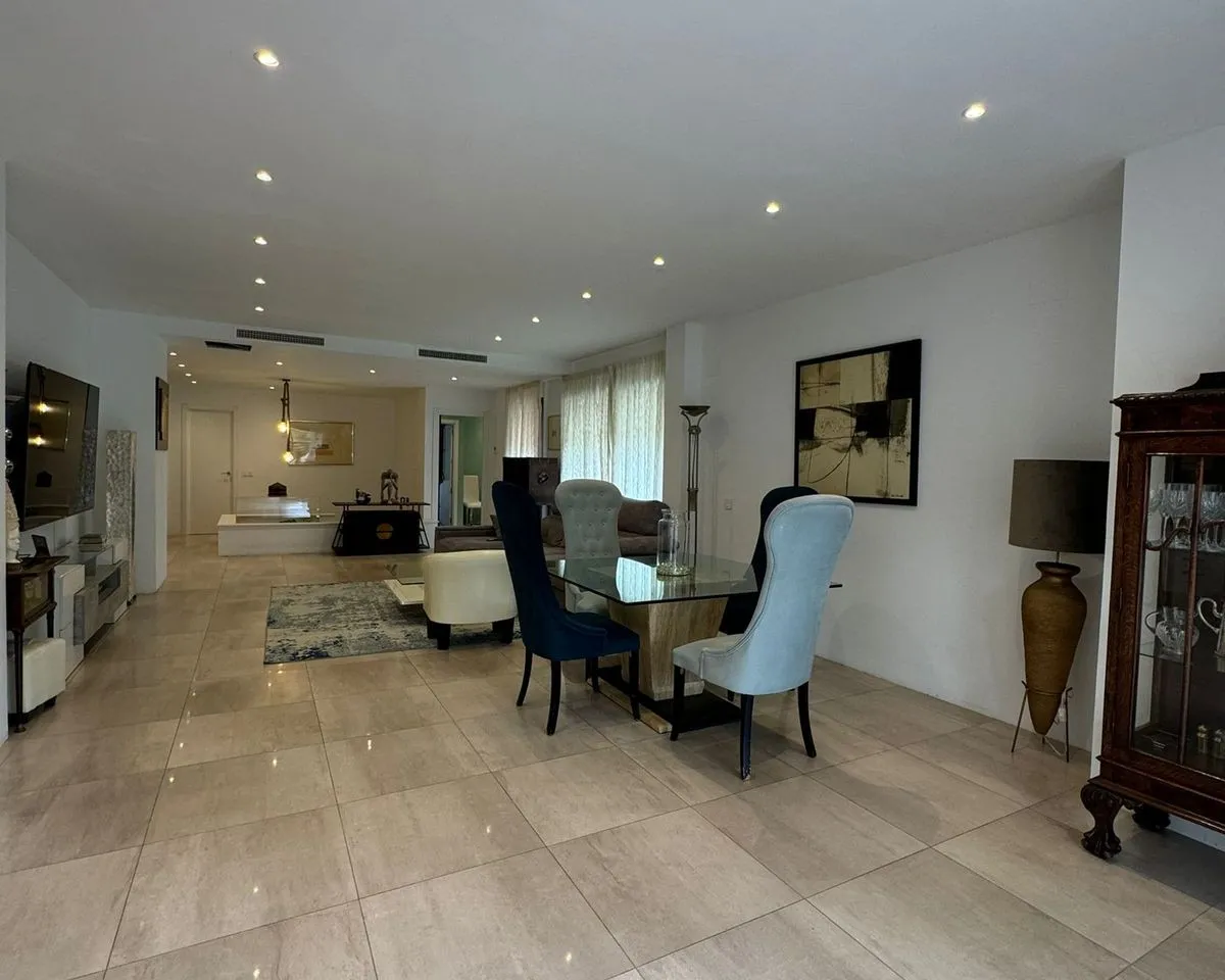 fc54d99f-fd3c-4833-a2d7-59d5eddddc7d